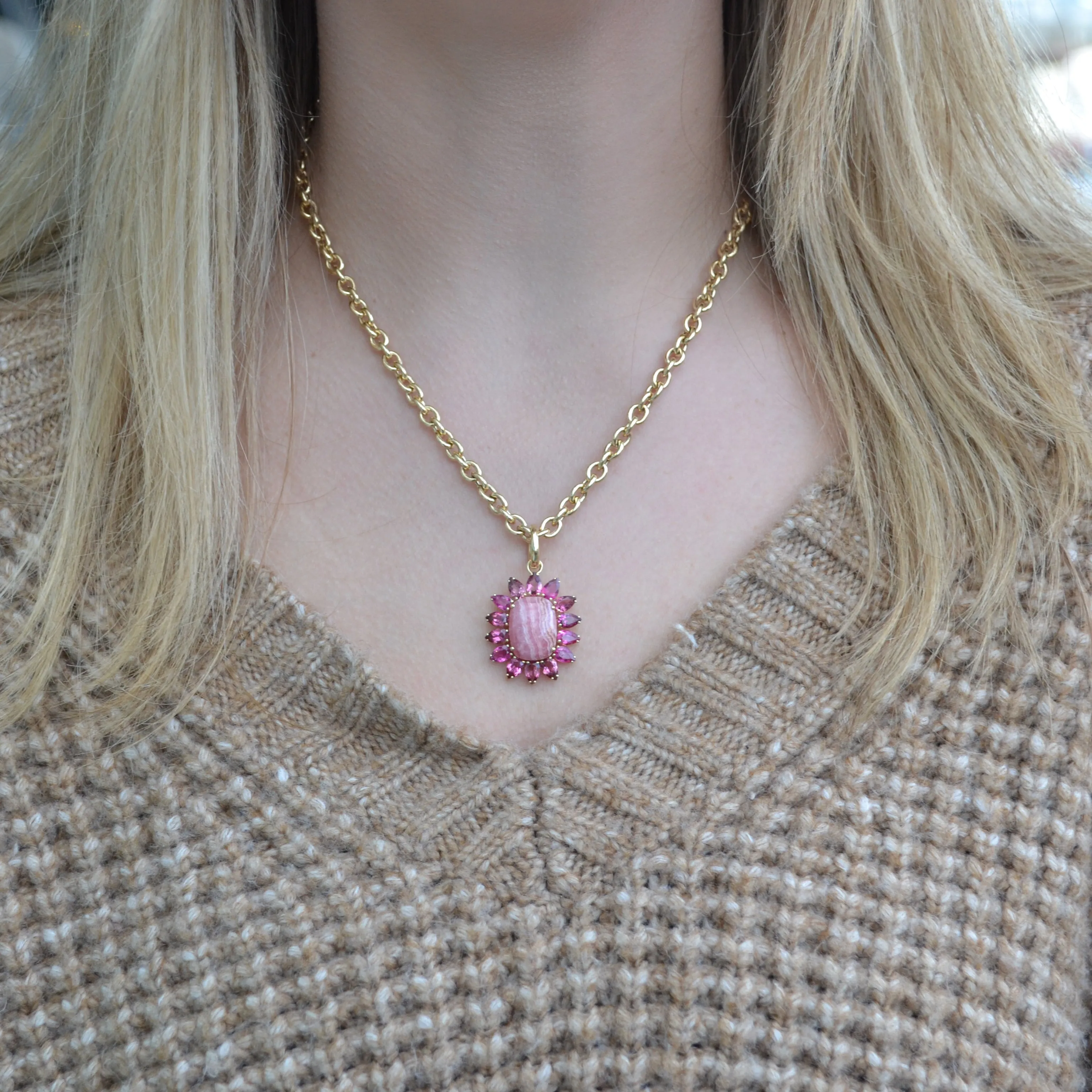 A & Furst - Sole - Pendant with Rhodochrosite and Pink Tourmaline, 18k Yellow Gold