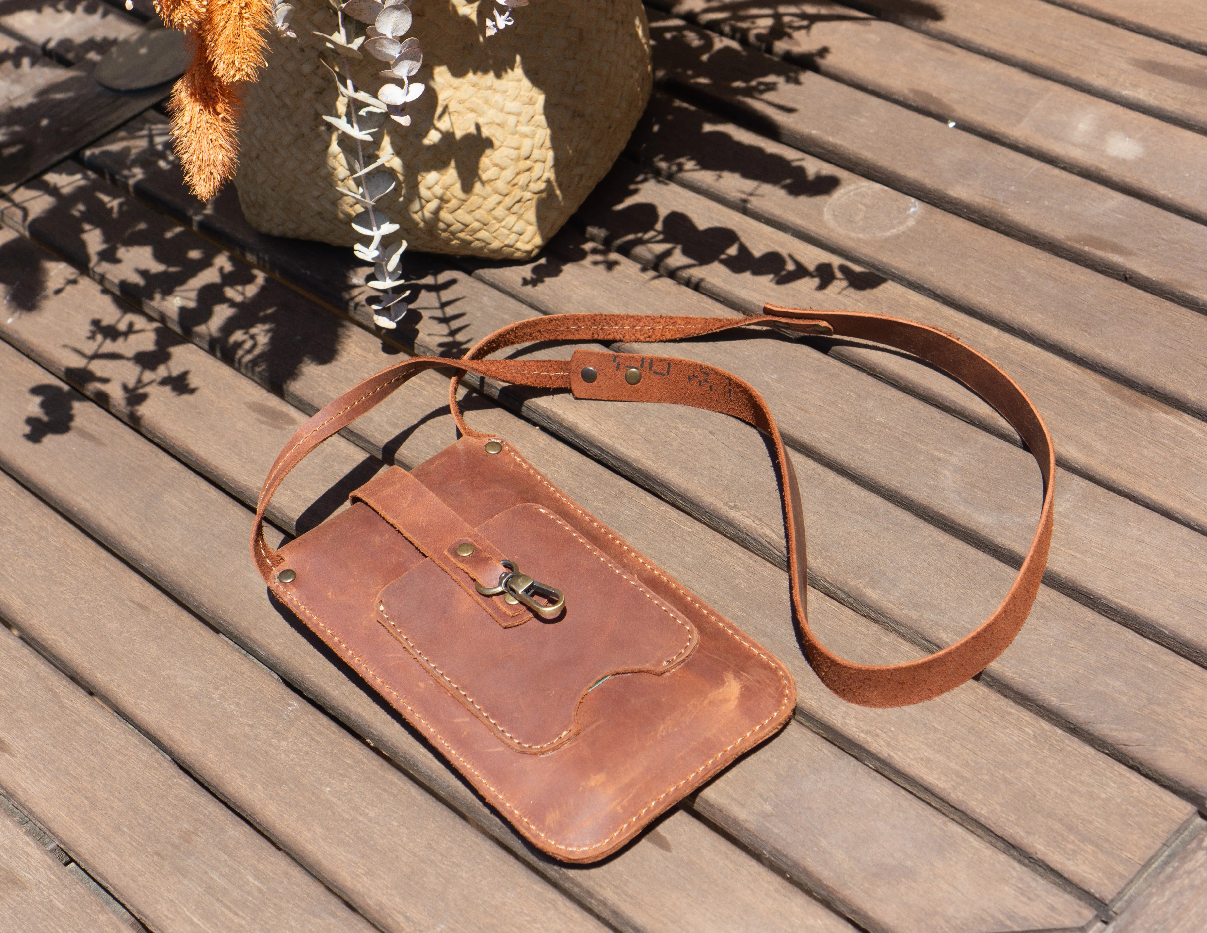 Artisan leather phone bag | Crossbody pouch women's