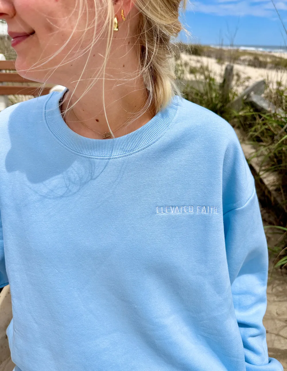 Basics Dream Blue Unisex Crewneck