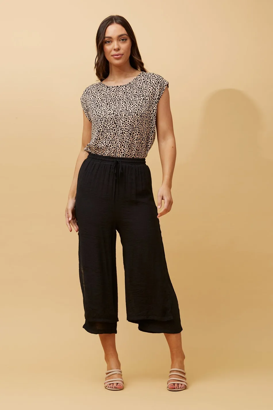 DAMIANA BUTTON DETAIL CULOTTES