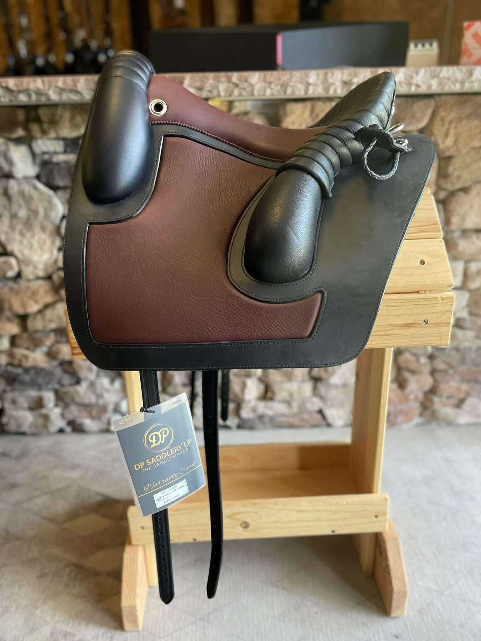 DP Saddlery Cadiz 5790