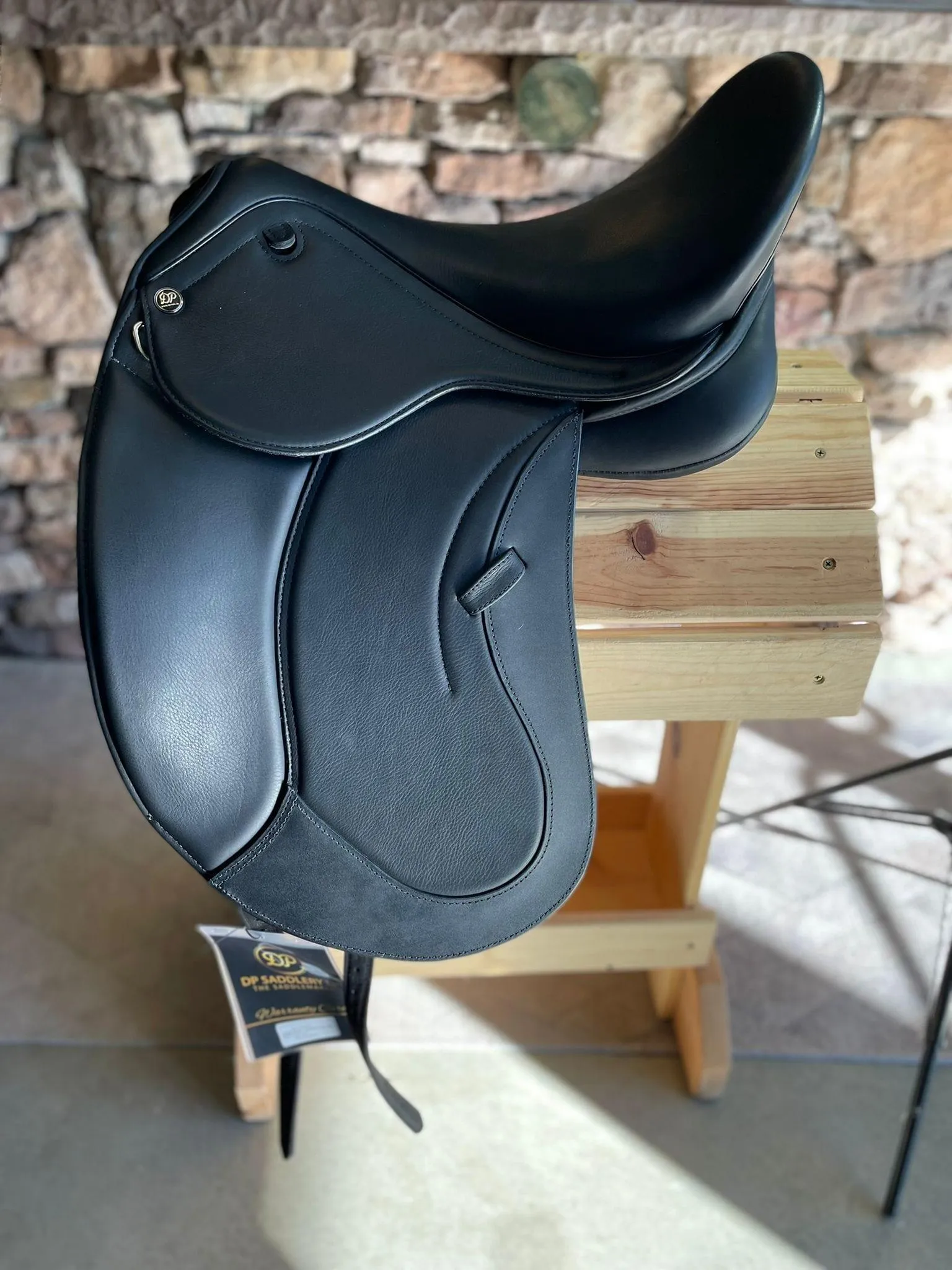 DP Saddlery Prado MBL 5410