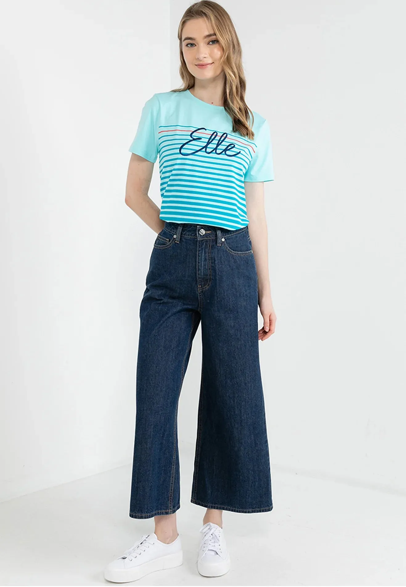 ELLE Active Logo All Over Striped Basic Tee