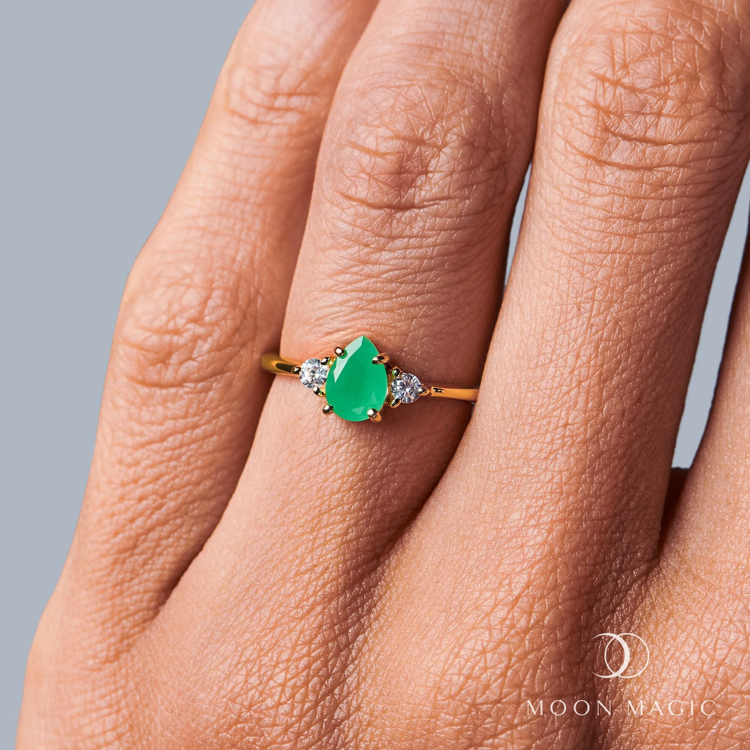 Green Jade Ring - Lania