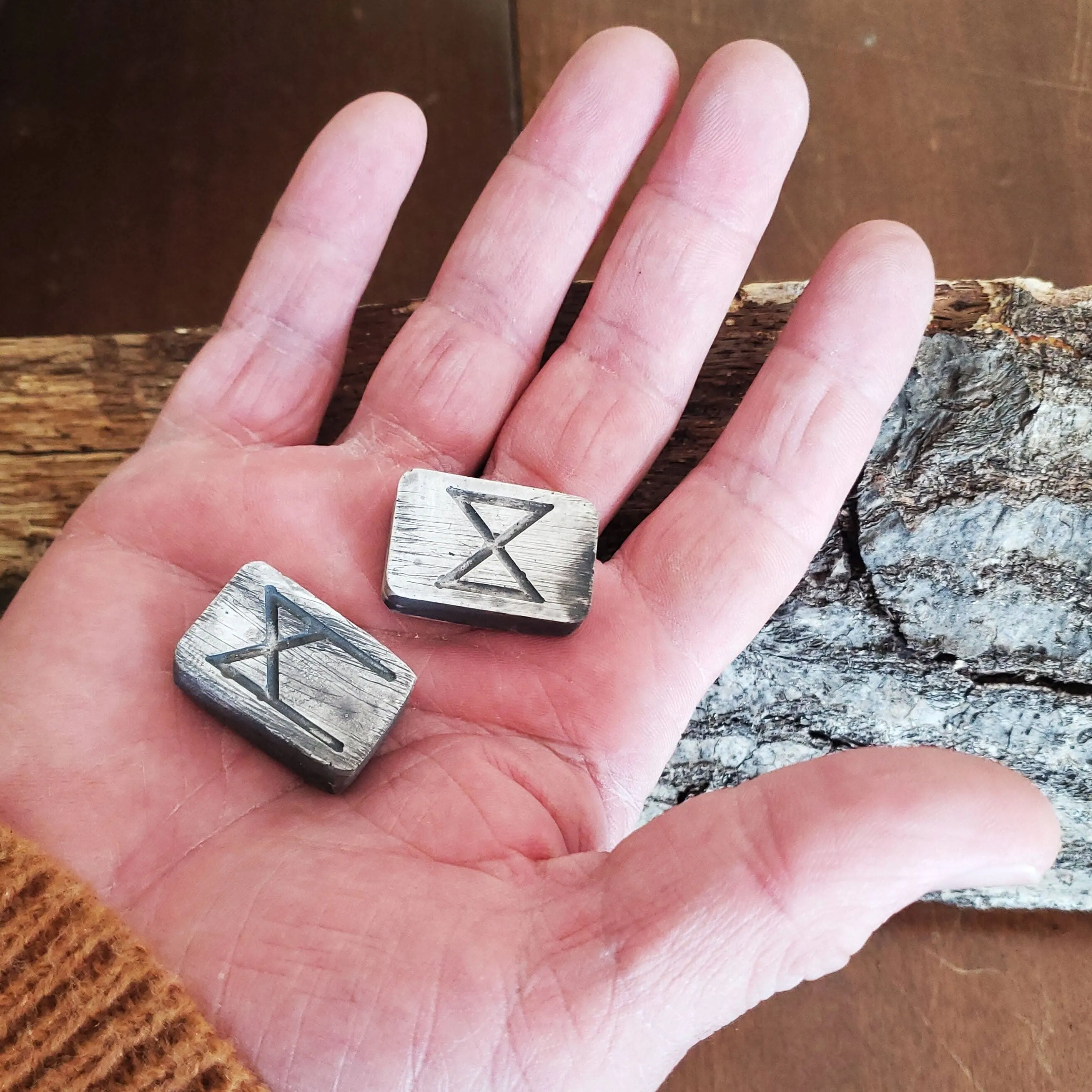 Handmade Elder Futhark Rune Presentation Set