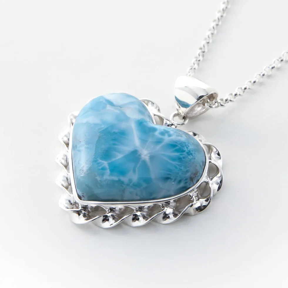 Heart Pendant Wyn