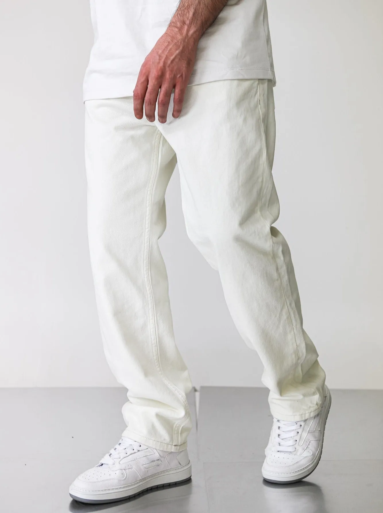 Premium Wide Fit Basic Off-White Denim