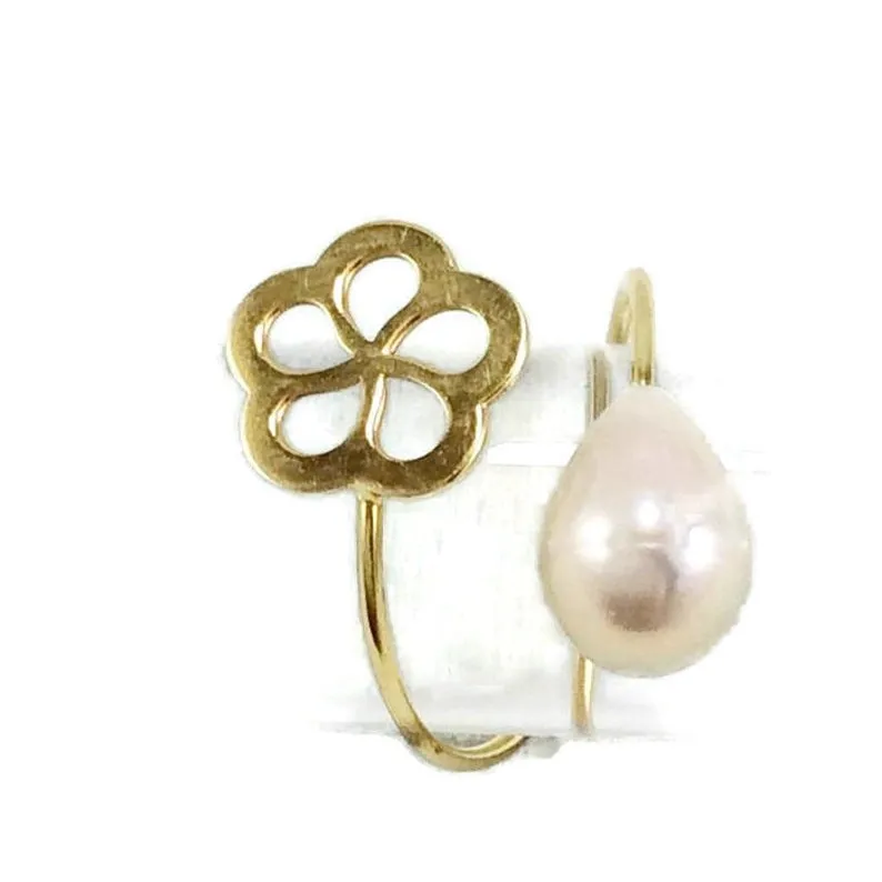 Solid Gold 18K Minimalist Flower Pearl Ring