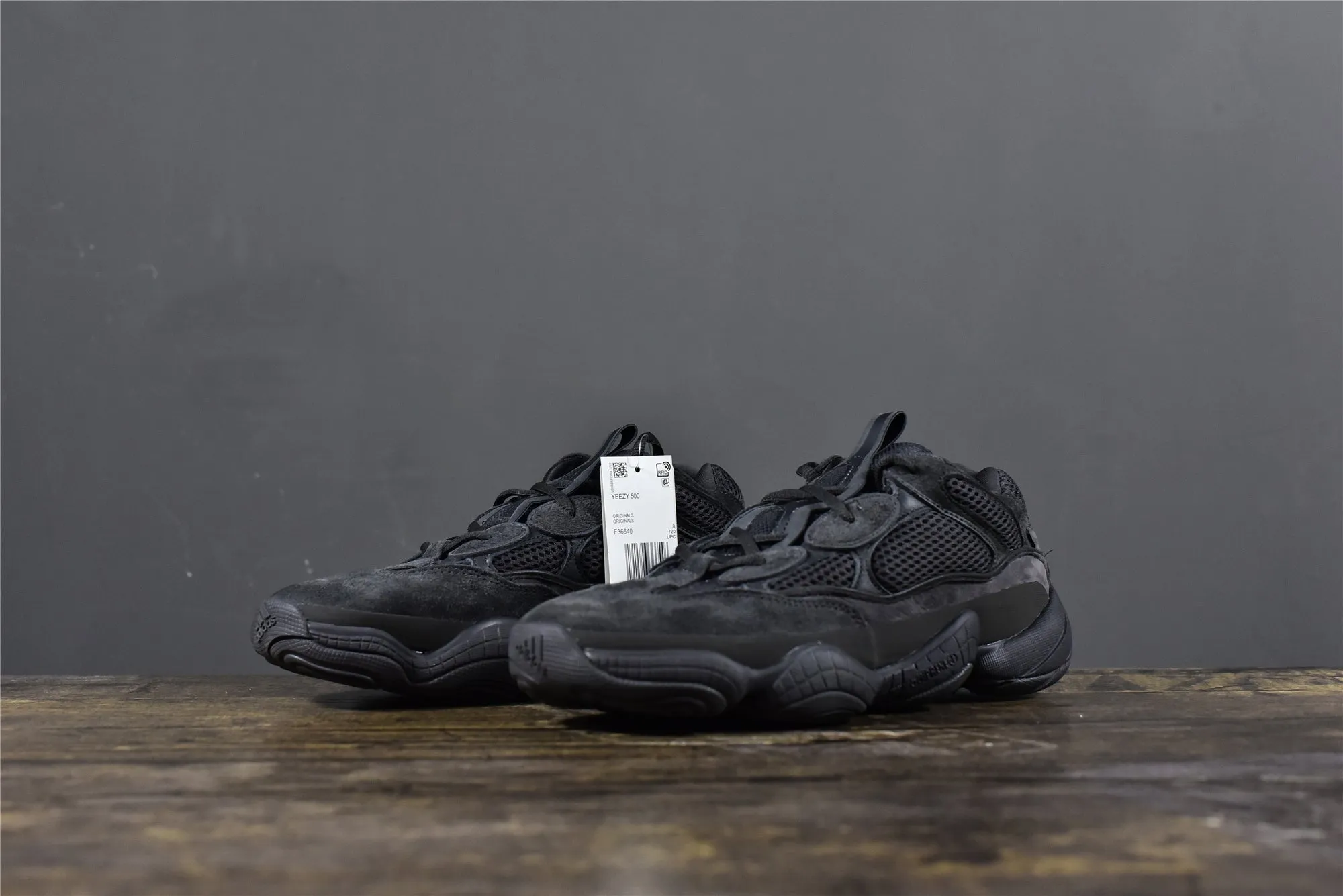 Yeezy 500 'Utility Black'